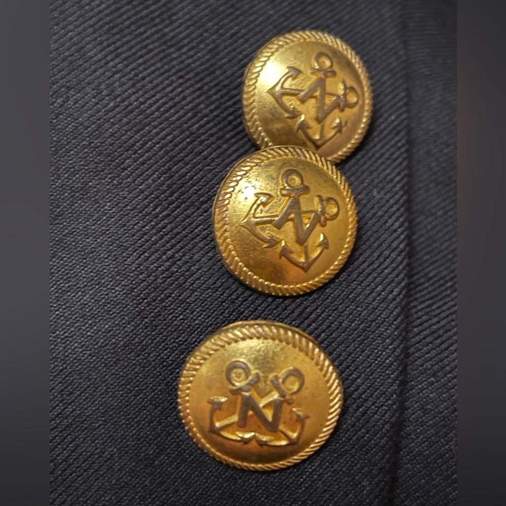 Nautica Men's Navy Blazer with Gold Buttons - Picture 5 of 5